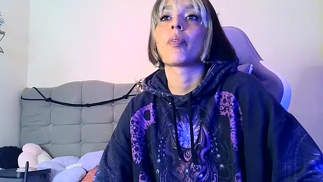 Snapshot of BlueStoneX chatting on 03.28.26 BlueStoneX online show from 03.28.26