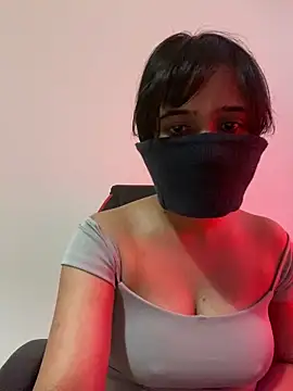 Snapshot of Malluboobabe chatting on 12.22.24 Malluboobabe online show from 12.22.24