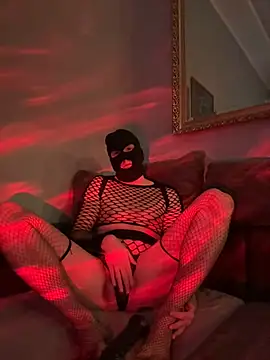 Snapshot of DiamondZar77038 chatting on 01.19.25 DiamondZar77038 online show from 01.19.25