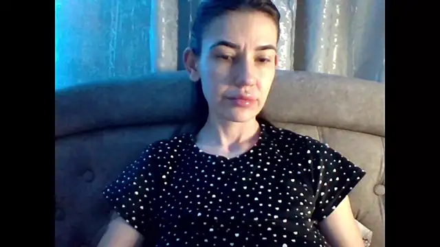 Snapshot of Diamond_Danaa chatting on 03.08.26 Diamond Danaa online show from 03.08.26