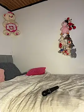 Snapshot of Charlotemonroe chatting on 11.05.25 Charlotemonroe online show from 11.05.25