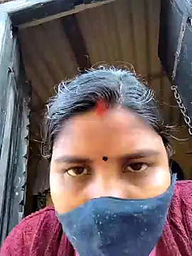 Snapshot of sweet_suman chatting on 01.10.25 sweet suman online show from 01.10.25