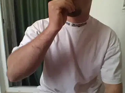 Snapshot of couplehot992 chatting on 03.11.25 couplehot992 online show from 03.11.25