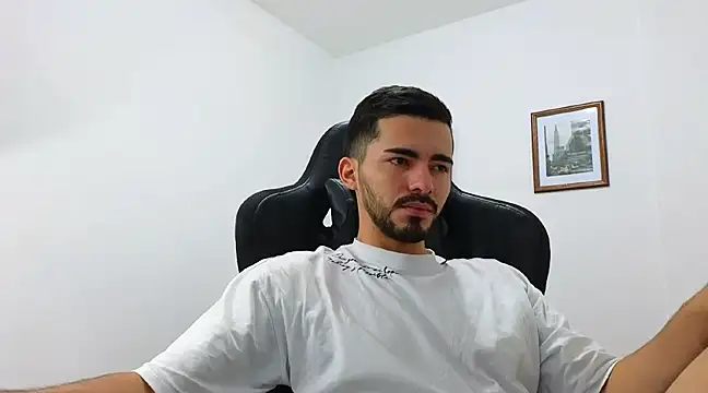 Massimoo 07 online show from 12.25.24