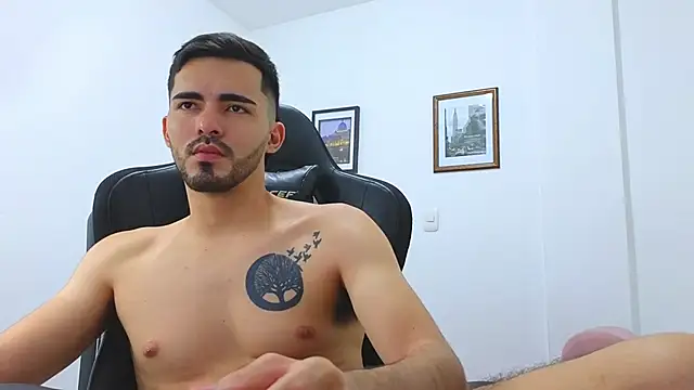 Massimoo 07 online show from 01.02.25