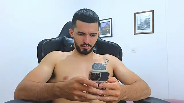 Massimoo 07 online show from 03.08.25