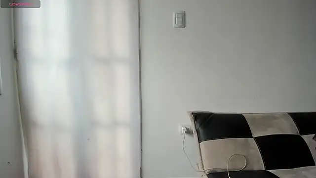 Sophia cyrus11 online show from 11.16.25