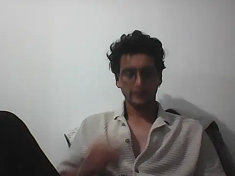 Snapshot of Juman1980 chatting on 03.30.26 Juman1980 online show from 03.30.26