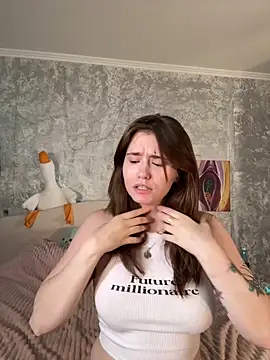 Sabrina shells online show from 09.13.25