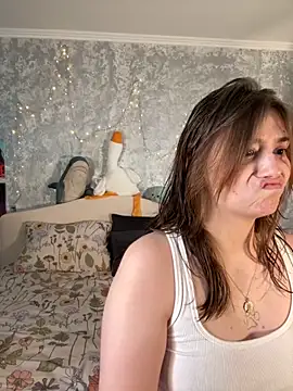 Sabrina shells online show from 09.19.25