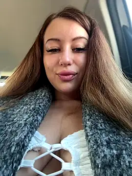 AndreaMood online show from 09.26.25