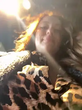 AndreaMood online show from 09.27.25