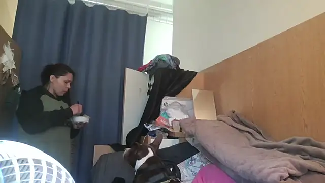 Snapshot of Dnasty408 chatting on 11.07.25 Dnasty408 online show from 11.07.25