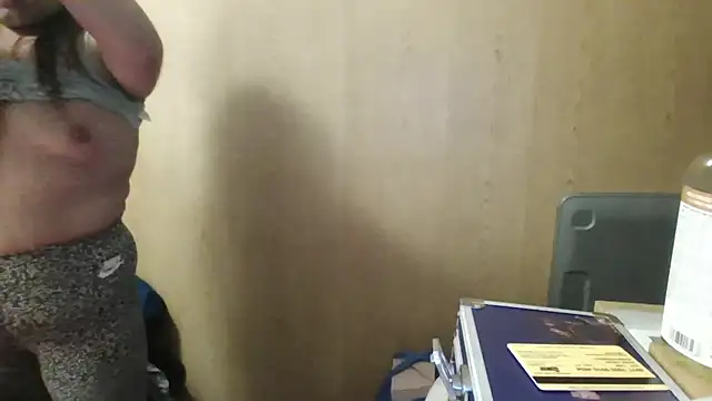 Snapshot of Dnasty408 chatting on 11.15.25 Dnasty408 online show from 11.15.25