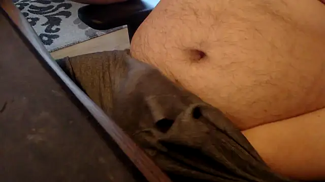 Snapshot of mob0e chatting on 12.29.24 mob0e online show from 12.29.24