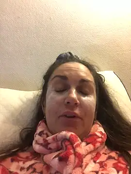 Snapshot of BELLAMORGANE1 chatting on 01.04.25 BELLAMORGANE1 online show from 01.04.25