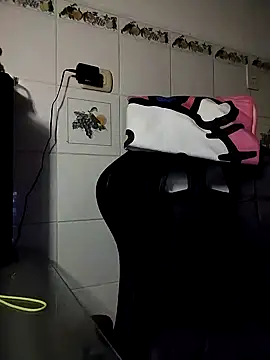 Snapshot of StarSex22 chatting on 01.11.25 StarSex22 online show from 01.11.25