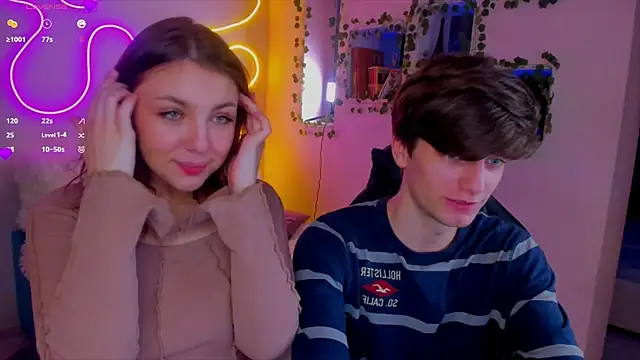 RobertAndLinela online show from 12.26.24