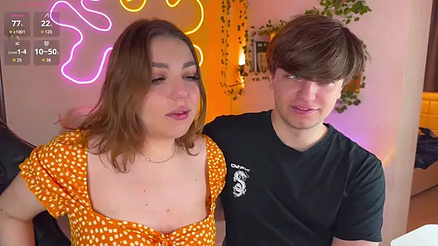 RobertAndLinela online show from 10.18.25