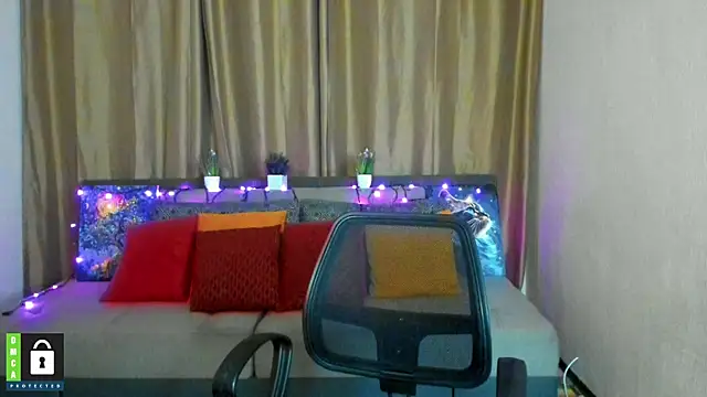 Snapshot of Arianasweety23 chatting on 01.17.25 Arianasweety23 online show from 01.17.25