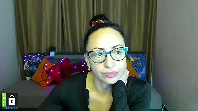 Snapshot of Arianasweety23 chatting on 01.23.25 Arianasweety23 online show from 01.23.25