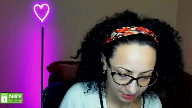 Snapshot of Arianasweety23 chatting on 01.28.25 Arianasweety23 online show from 01.28.25