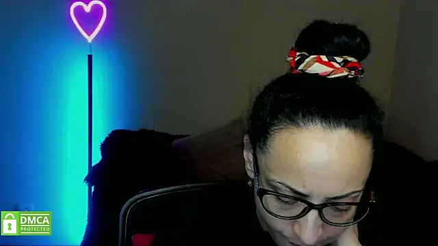 Snapshot of Arianasweety23 chatting on 02.05.25 Arianasweety23 online show from 02.05.25