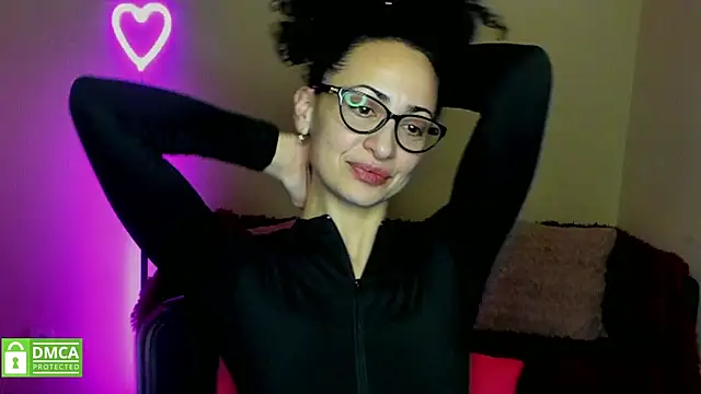 Snapshot of Arianasweety23 chatting on 02.09.25 Arianasweety23 online show from 02.09.25