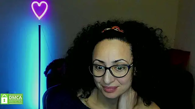 Snapshot of Arianasweety23 chatting on 02.14.25 Arianasweety23 online show from 02.14.25