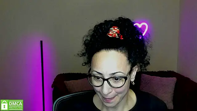 Snapshot of Arianasweety23 chatting on 02.23.25 Arianasweety23 online show from 02.23.25