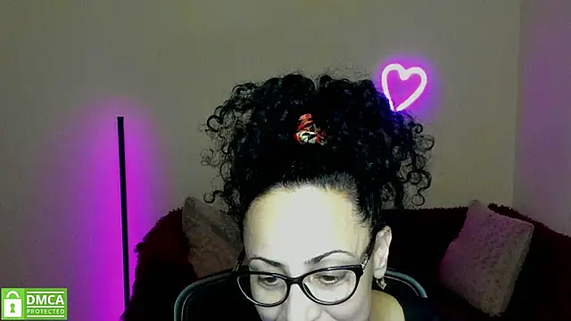 Snapshot of Arianasweety23 chatting on 02.25.25 Arianasweety23 online show from 02.25.25