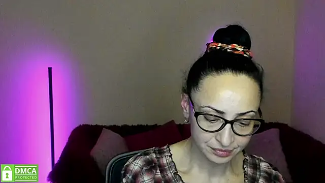 Snapshot of Arianasweety23 chatting on 03.01.25 Arianasweety23 online show from 03.01.25