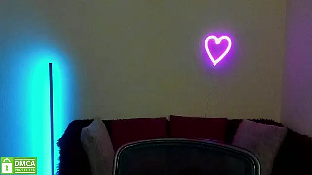 Snapshot of Arianasweety23 chatting on 03.06.25 Arianasweety23 online show from 03.06.25