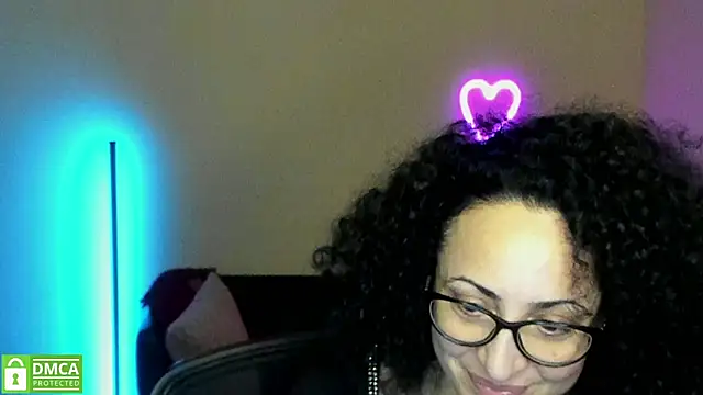 Snapshot of Arianasweety23 chatting on 03.06.25 Arianasweety23 online show from 03.06.25