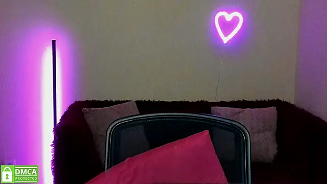 Snapshot of Arianasweety23 chatting on 03.07.25 Arianasweety23 online show from 03.07.25