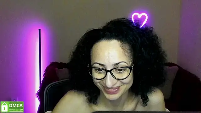 Snapshot of Arianasweety23 chatting on 03.08.25 Arianasweety23 online show from 03.08.25