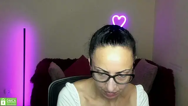 Snapshot of Arianasweety23 chatting on 09.10.25 Arianasweety23 online show from 09.10.25