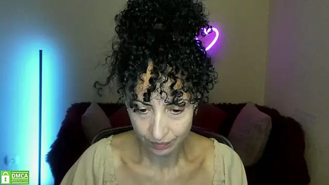 Snapshot of Arianasweety23 chatting on 09.14.25 Arianasweety23 online show from 09.14.25