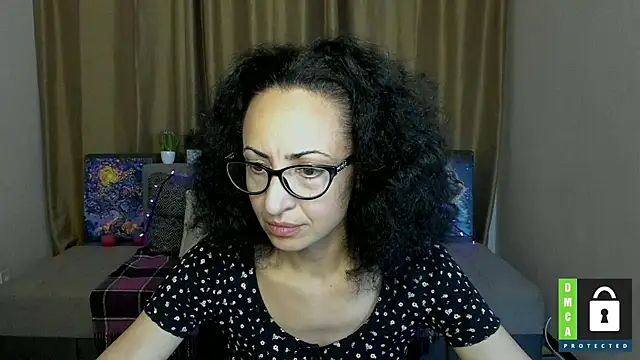 Snapshot of Arianasweety23 chatting on 09.27.25 Arianasweety23 online show from 09.27.25