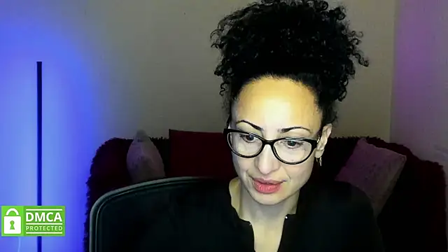 Snapshot of Arianasweety23 chatting on 10.01.25 Arianasweety23 online show from 10.01.25