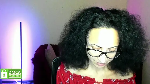 Snapshot of Arianasweety23 chatting on 10.21.25 Arianasweety23 online show from 10.21.25