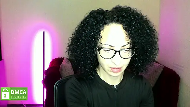 Snapshot of Arianasweety23 chatting on 11.09.25 Arianasweety23 online show from 11.09.25