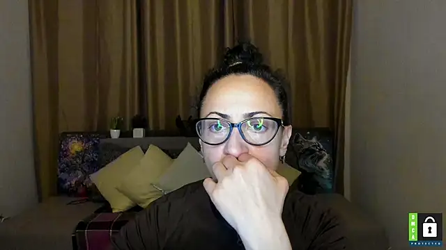 Snapshot of Arianasweety23 chatting on 11.23.25 Arianasweety23 online show from 11.23.25