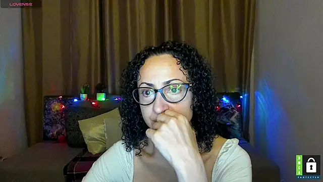 Snapshot of Arianasweety23 chatting on 11.27.25 Arianasweety23 online show from 11.27.25