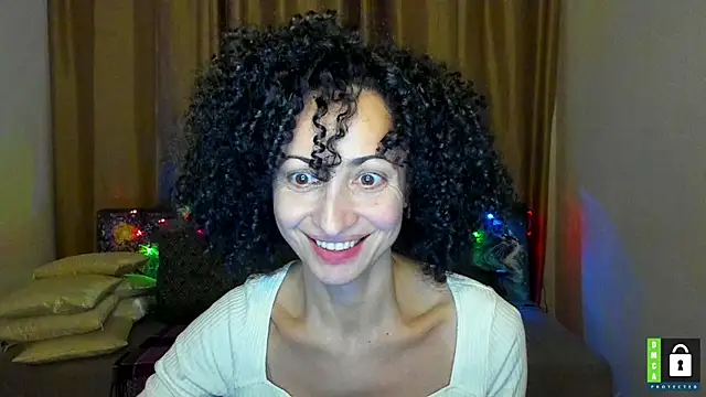 Snapshot of Arianasweety23 chatting on 11.30.25 Arianasweety23 online show from 11.30.25