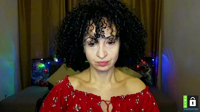 Snapshot of Arianasweety23 chatting on 11.30.25 Arianasweety23 online show from 11.30.25