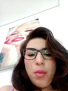 VictoriaMolina online show from 11.09.25