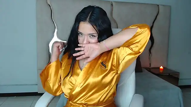 IsabellRodriguez18 online show from 02.22.25