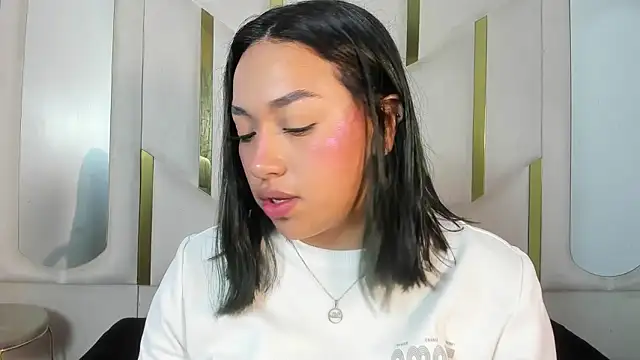 IsabellRodriguez18 online show from 06.11.26