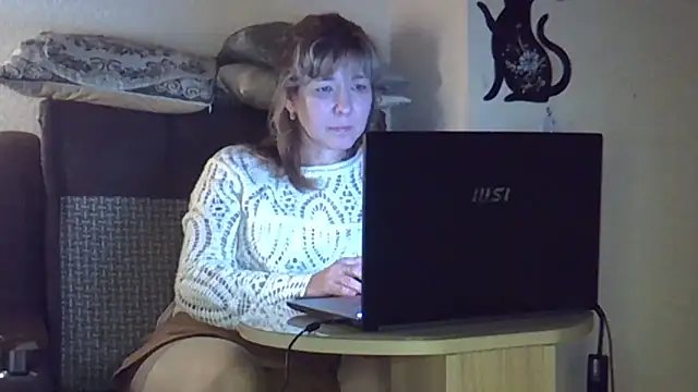 Snapshot of EllaJohnsonX chatting on 03.21.26 EllaJohnsonX online show from 03.21.26